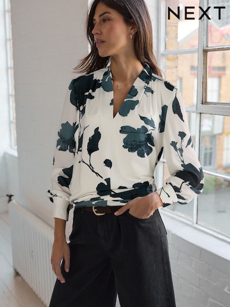 Teal/Ecru Floral Long Sleeve V-Neck Blouse (F07807) | £36