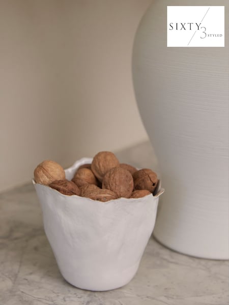 Sixty3 Styled White Estelle Vase (F09472) | £65