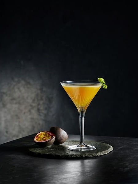 Luigi Bormioli Set of 4 Grey Mixology Martini Glasses (F17394) | £45