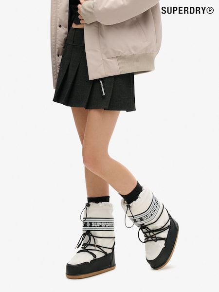 Superdry White Snow Boots (F17477) | £85