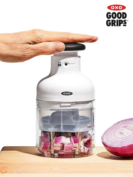 Oxo Silver Good Grips Food Chopper (F18412) | £25