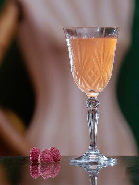 RCR Clear Melodia Calici Goblet Glasses Set of 6 27cl (F19241) | £35