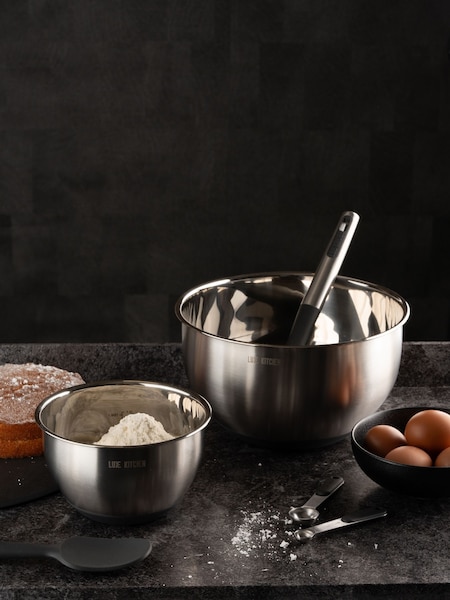 Luxe Set of 2 Grey Stainless Steel Mixing Bowls (F23302) | £30