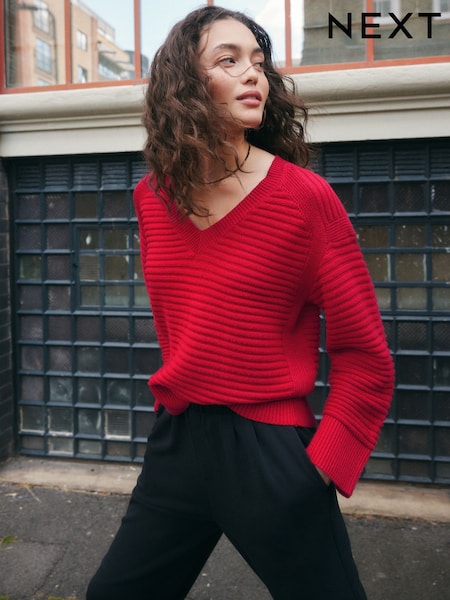 Red Ribbed V-Neck Knitted Jumper (F27666) | £28