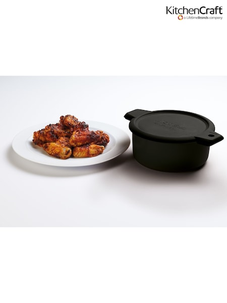 Kitchencraft Red Microwave Browning Dish with Lid (F27899) | £51