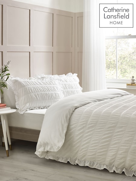 Catherine Lansfield White Seersucker Frill Duvet Cover Set (F28042) | £25 - £45