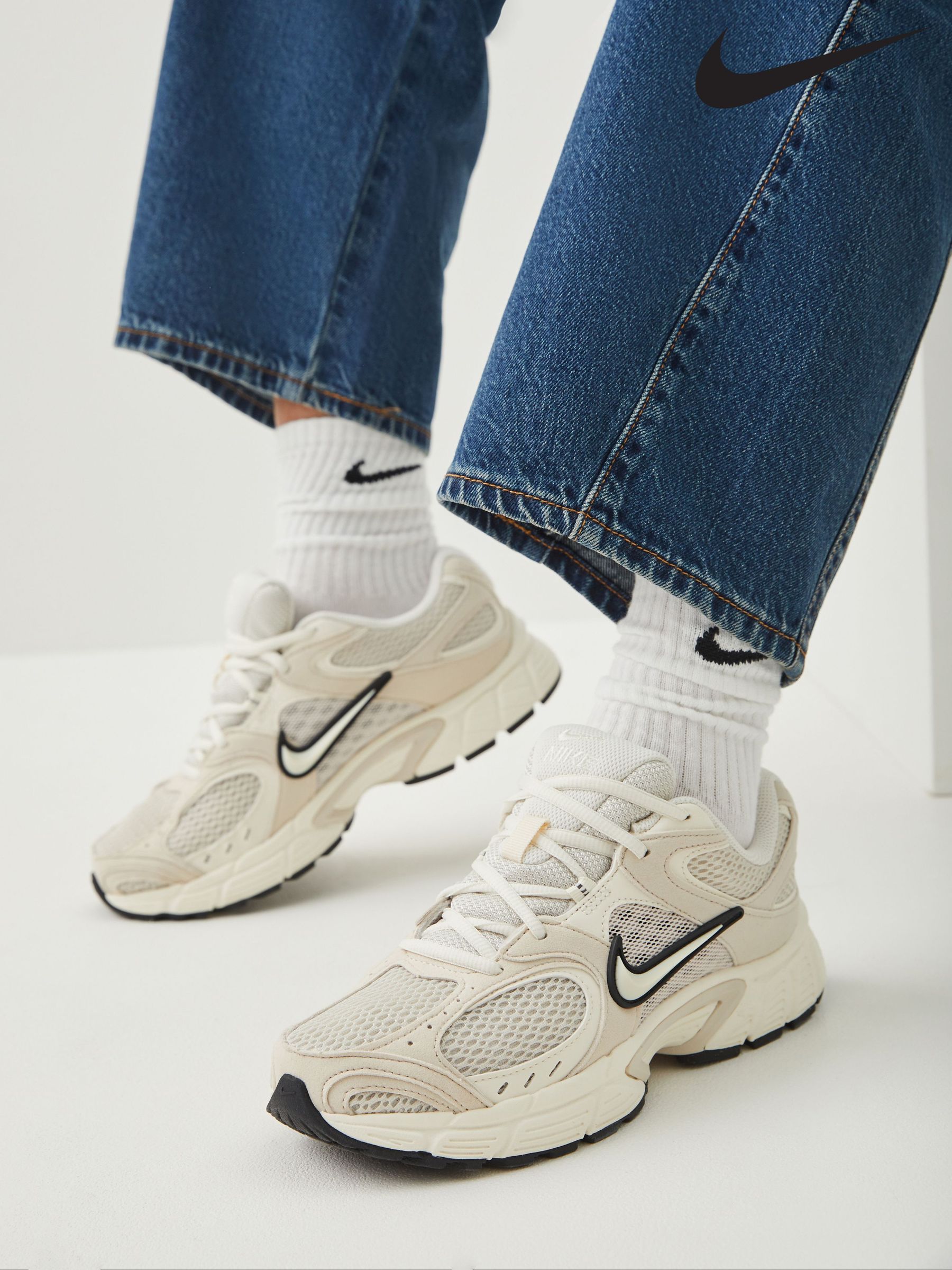 chunky nike sneakers womens