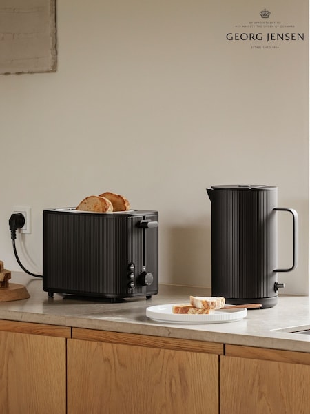 Georg Jensen Black Bernadotte Electric Kettle (F32020) | £209