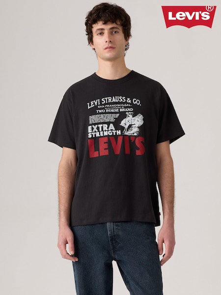 Levi's® Black T-Shirt (F33033) | £30