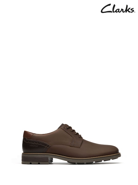 Clarks Tan Brown Emmet Plain Shoes (F37516) | £60
