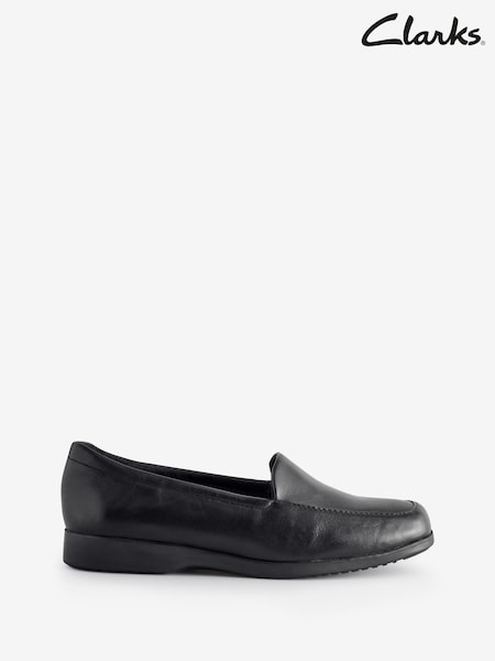 Clarks Black Georgia Loafers (F37570) | £60