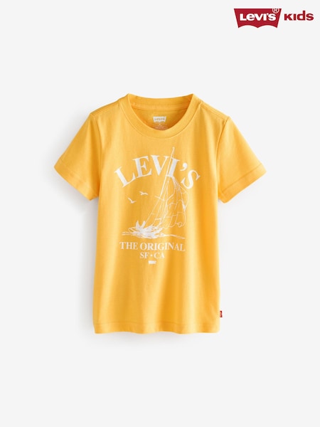 Levi's® Yellow Aquatic Adventure Logo Graphic Short Sleeve T-Shirt (F37623) | £18 - £20
