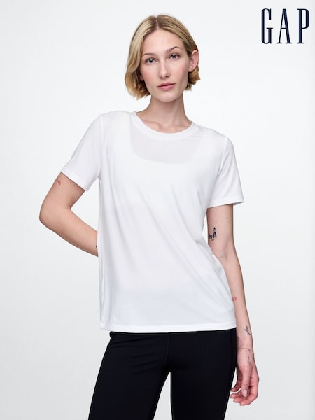 Gap White Breathe Short Sleeve T-Shirt (F42035) | £25