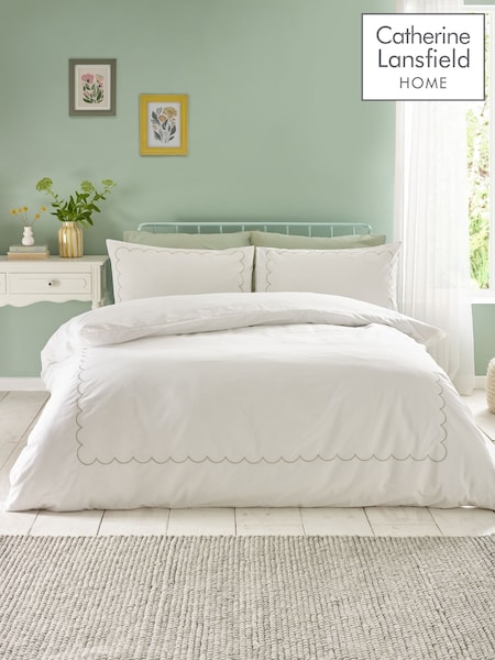 Catherine Lansfield Green Scallop Border Embroidery Duvet Cover Set (F52915) | £25 - £45