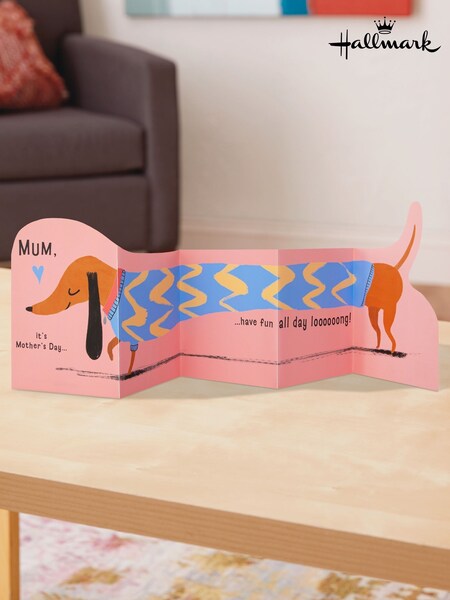 Hallmark Mum Pull Out Sausage Dog Mother's Day Card (F54084) | £3.50