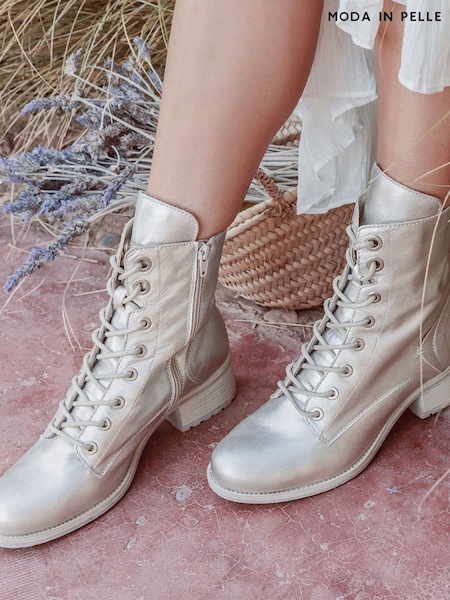 Moda in Pelle BEZZIE LACE UP LEATHER ANKLE BOOT (F56801) | £139