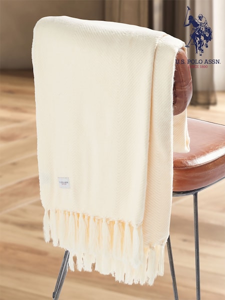U.S. Polo Assn. Eggnog Luxury Herringbone Throw (F56872) | £40