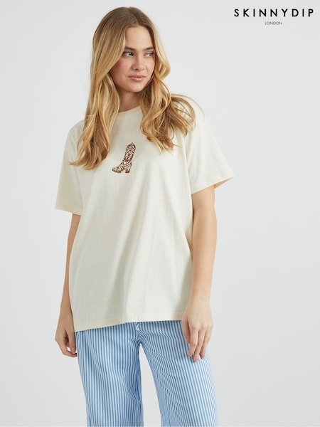 Skinnydip Cream Cowgirl Sketch T-Shirt (F61323) | £24