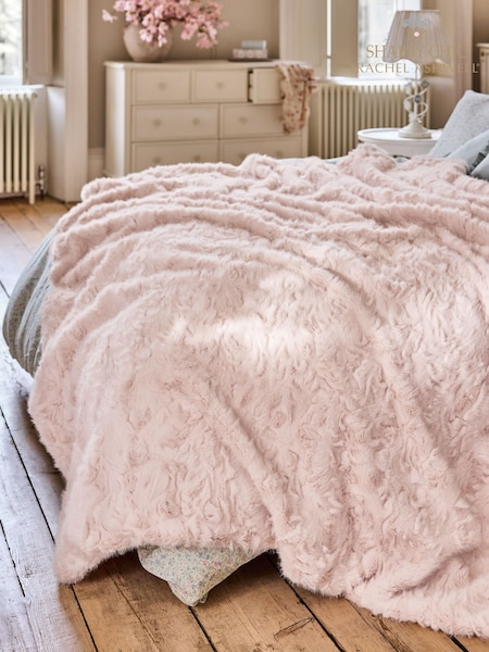 Shabby Chic by Rachel Ashwell® Pink Textured Faux Fur Throw (F61622) | £75