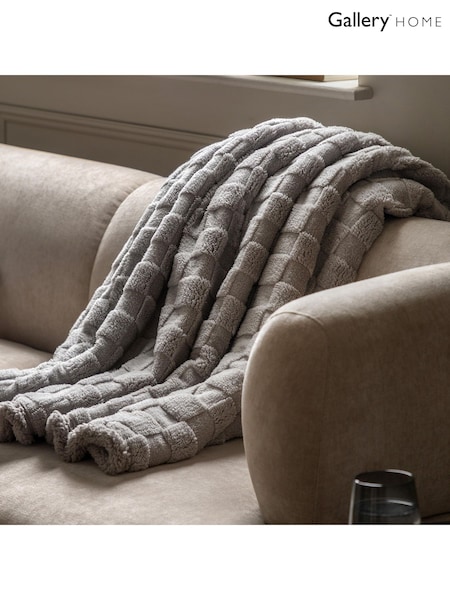 Gallery Home Grey Oakley Checked Sherpa Throw (F72341) | £30
