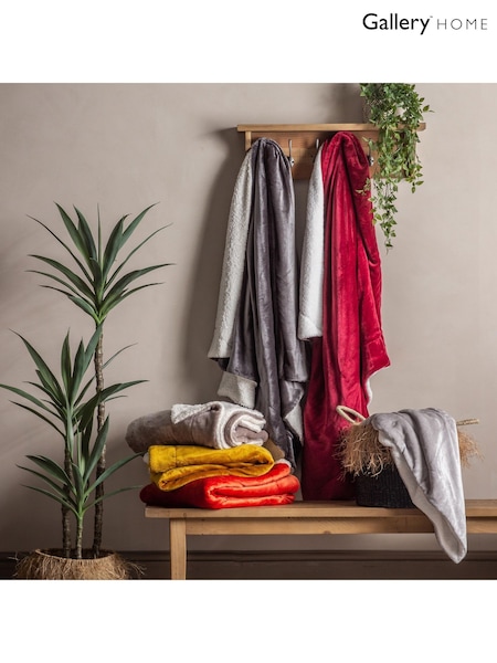 Gallery Home Silver Sterling Sherpa Throw (F72368) | £25