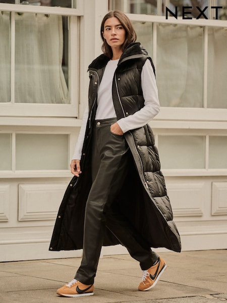 Black Padded Gilet (F78394) | £86