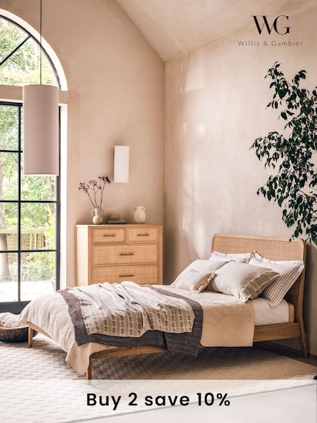 Willis & Gambier Brown Casera Bed (F83740) | £975 - £1,105