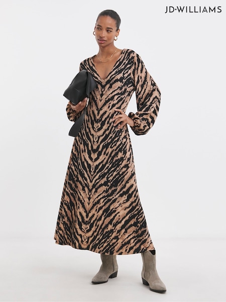 JD Williams Brown Textured Animal Print Jersey Seam Front Maxi Brown Dress (F85837) | £32