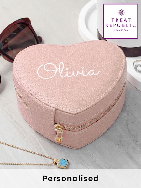 Treat Republic Personalised Heart Jewellery Case (F88771) | £25