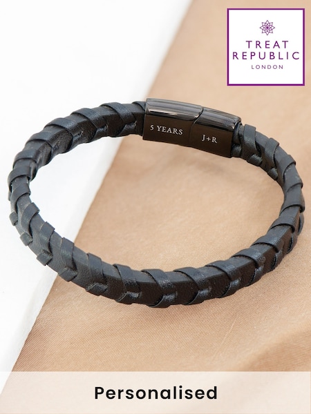 Treat Republic Mens Personalised Leather Chevron Black Bracelet (F88772) | £30