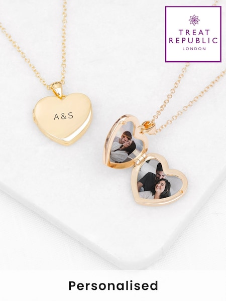 Treat Republic Personalised Heart Photo Locket (F88774) | £35