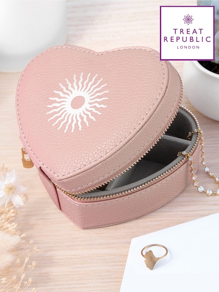 Treat Republic Customisable Icon Heart Jewellery Case (F88793) | £25
