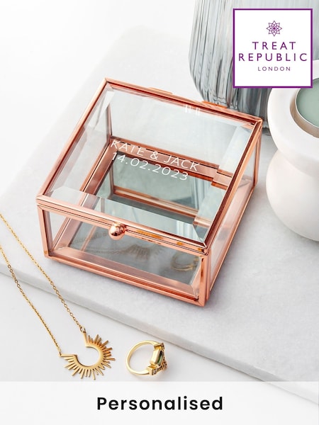 Treat Republic Personalised Glass Trinket Box (F88795) | £27