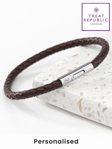 Treat Republic Mens Personalised Infinity Capsule Leather Bracelet (F88836) | £30