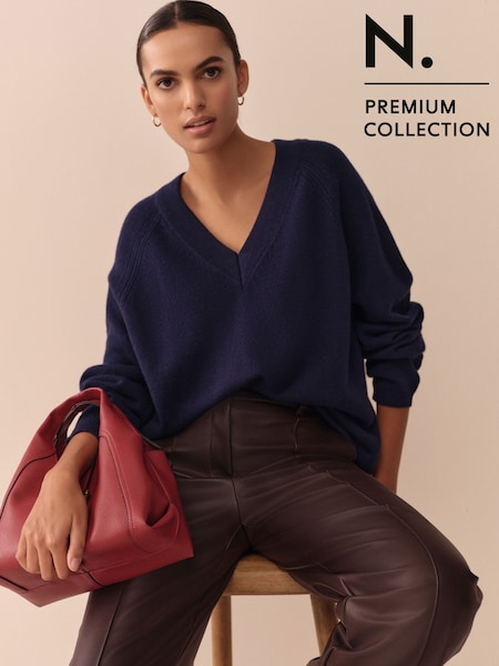 Navy Blue 100% Merino Wool N. Premium V-Neck Jumper (F89431) | £59