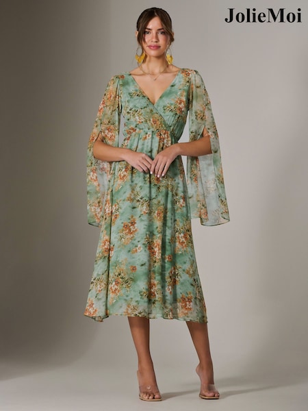 Jolie Moi Green Chiffon Split Sleeve Midaxi Dress (F91410) | £72