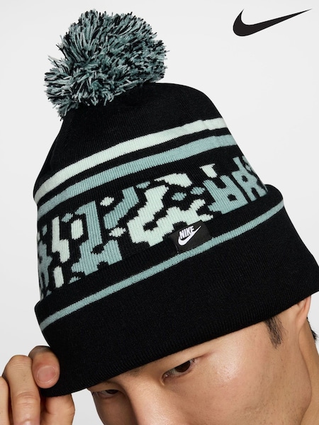 Nike Black Outdoor Peak Beanie (F95457) | £28