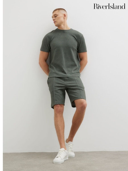 River Island Green Slim Jacquard Shorts (F96336) | £32
