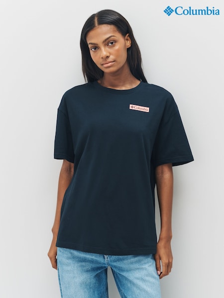 Columbia Rolling Bend™ Graphic Oversized Black T-Shirt (F96880) | £30