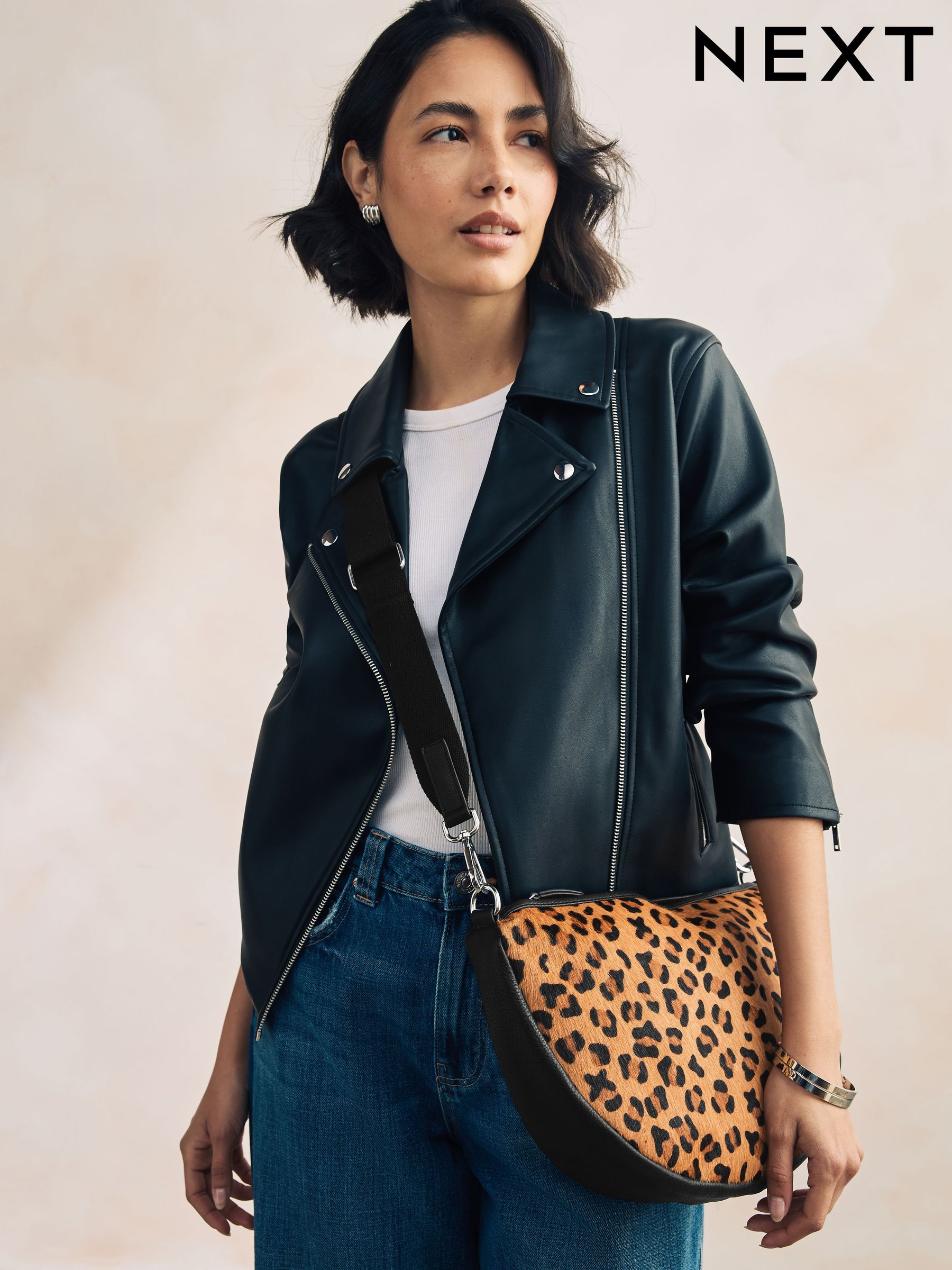 ショルダーバッグ・ポシェット ETRO Woman Shoulder bag Green WP2S0001AE246 V0403 Green Toni Gradient Knotted Crescent Hobo Bag - CHARLES