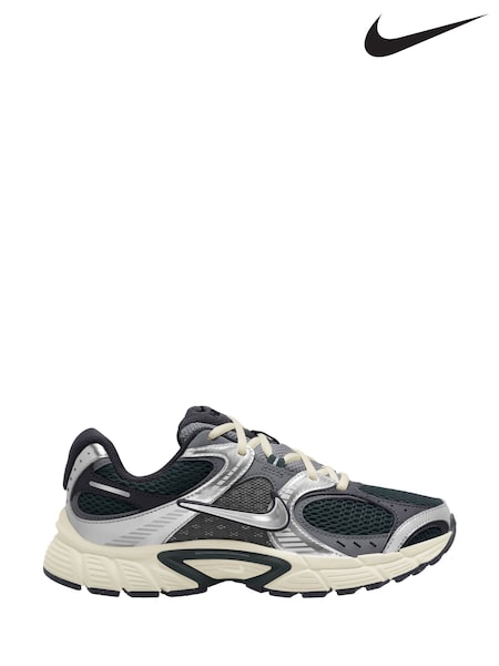 Nike Green Vomero V5 Runner Trainers (G00394) | £80