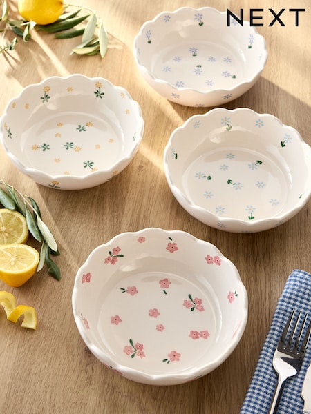 Set of 4 White Maisie Floral Stacking Nibble Bowls (G00802) | £25