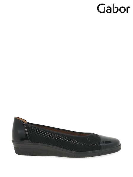 Gabor Petunia Basic Casual Black Shoes (G01778) | £75