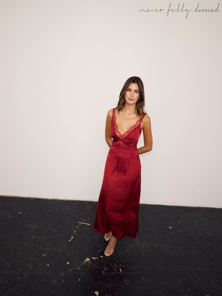 Never Fully Dressed Red Gianna Dress (G09028) | £129
