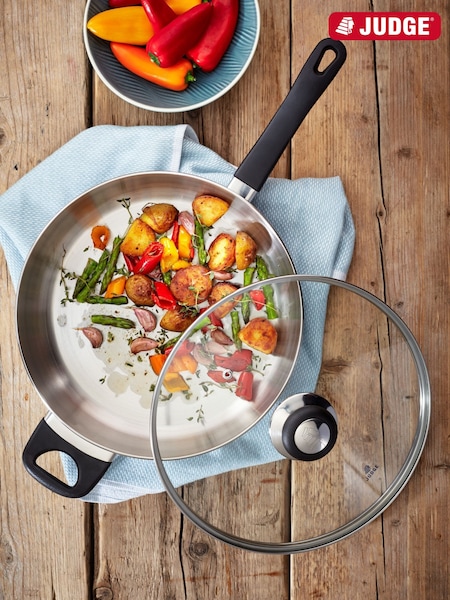 Judge Vista Non-Stick Saute Pan (G14359) | £50