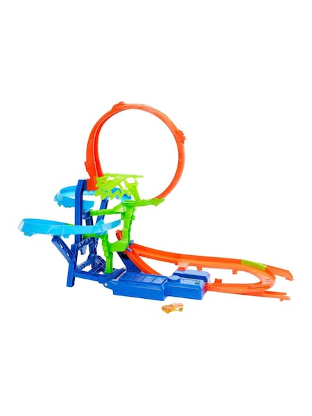 Mattel Games Hot Wheels Stunt Tracks Motorised Big Air Crash (G15250) | £53