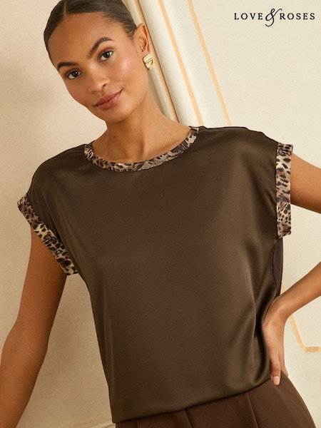 Love & Roses Chocolate Brown Animal Tipped Print Satin Front Jersey Back Crew Neck Blouse (G15724) | £24