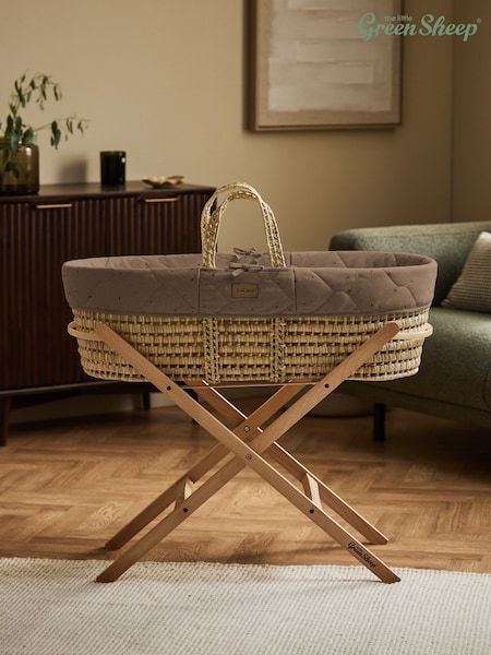 The Little Green Sheep Quilted Moses Basket & Mattress