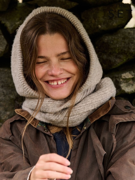 Mink - The Set Knitted Scarf With Hood