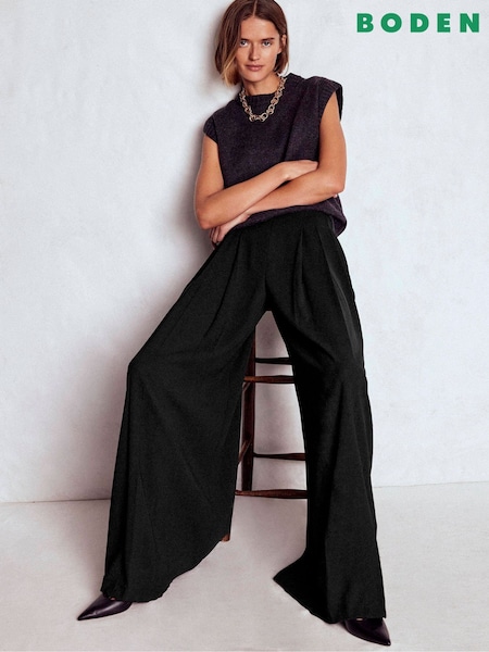 Boden Black Pleated Wide Leg Trousers (G48911) | £139